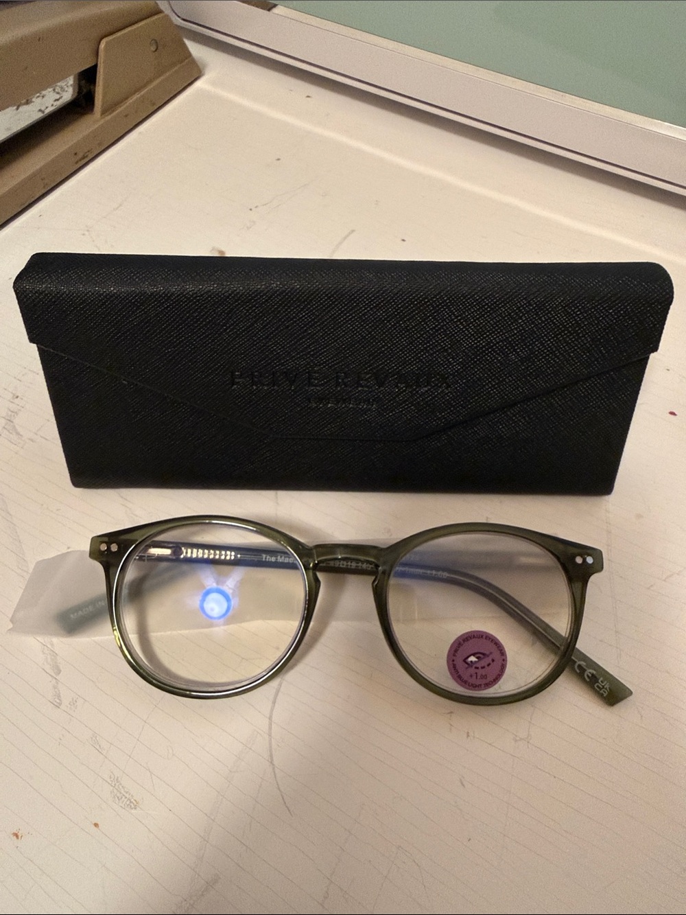 PRIVER Rivaux Reading Glasses 1.0 strength in Olive Green with Case